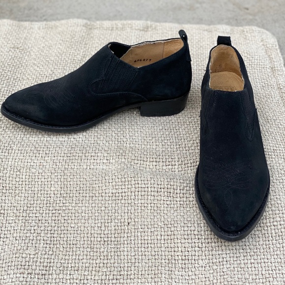 Frye Billy round toe black suede shooties - Picture 8 of 12